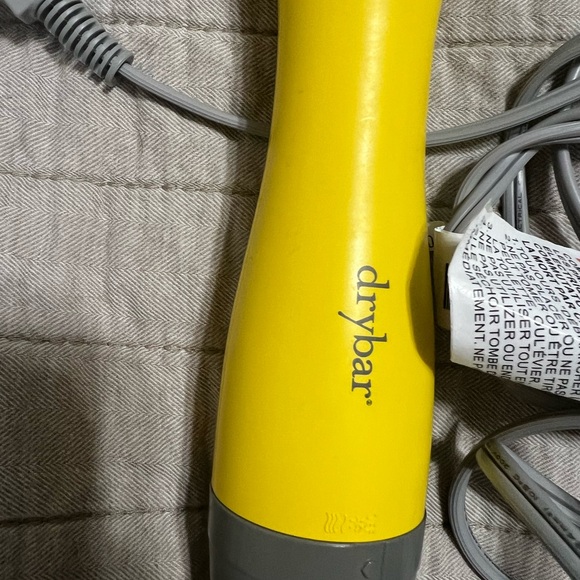 The single shot round blow-dryer brush - Picture 4 of 4